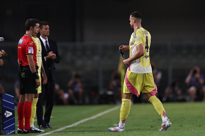 Kaiyun Sports-关于赛前体能课后，罗马状态回暖备战德甲，悬念犹存，年轻球员得到机会的信息